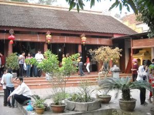 Chùa lim nổi tiếng với hội Lim ở Bắc NInh
