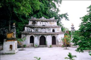 Đình chùa Châu cổ kính ở huyện Thanh Liêm
