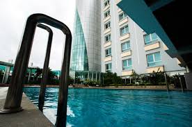 Khách sạn Kaya Phú Yên có bể bơi rộng, đưa lên cảm giác thoải mái cho du khách