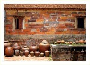 Sản phẩm gốm làng Thổ hà ngày nay là những vật dụng trang trí thu hút du khách về tham quan