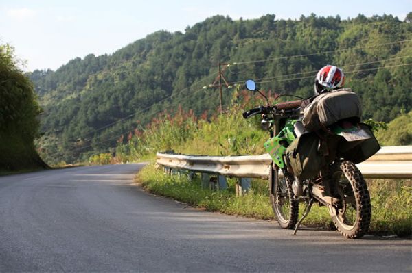 Phượt bằng xe máy lên Cao Bằng
