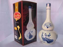 Rượu làng vân được vua Trần Hy Tông đặt cho cái tên: vân hương mỹ tửu"
