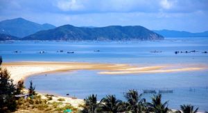 Biển Thiên Cầm Hà Tĩnh với khung cảnh tuyệt đẹp